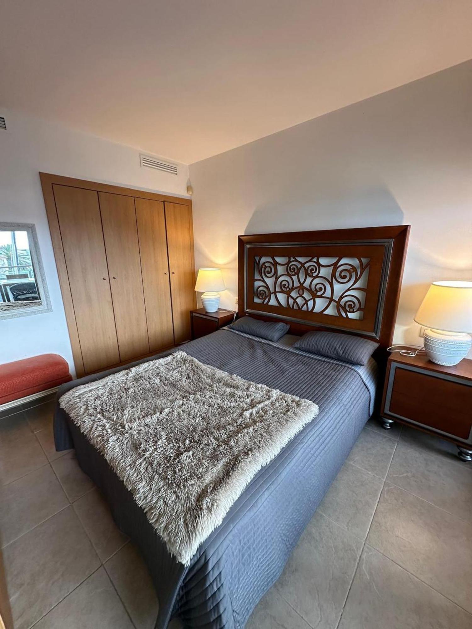 Apartamento En Roses Con Vistas Al Canal Y Piscina Екстер'єр фото