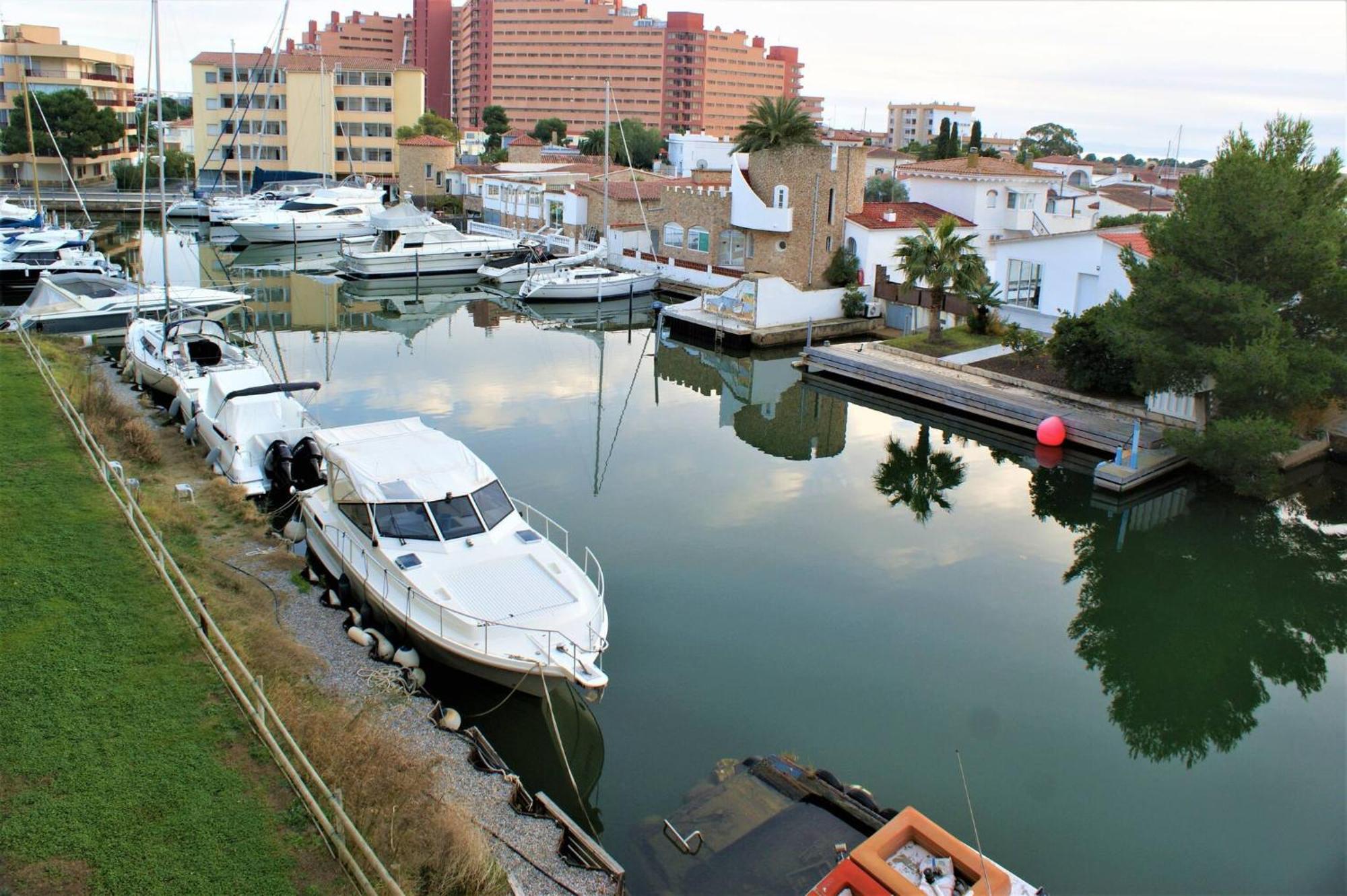 Apartamento En Roses Con Vistas Al Canal Y Piscina Av-52 Екстер'єр фото